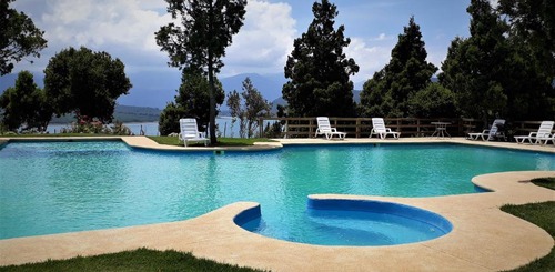 Parque Lircay Piscina Privada