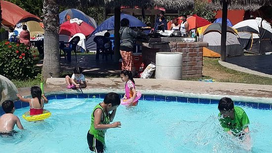 Piscina Los Olivos